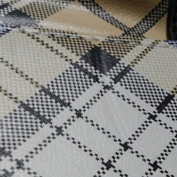 Miche Mini Purse & 5  Mini Shells 2 NWOT , 3 USED - Picture 6 of 16